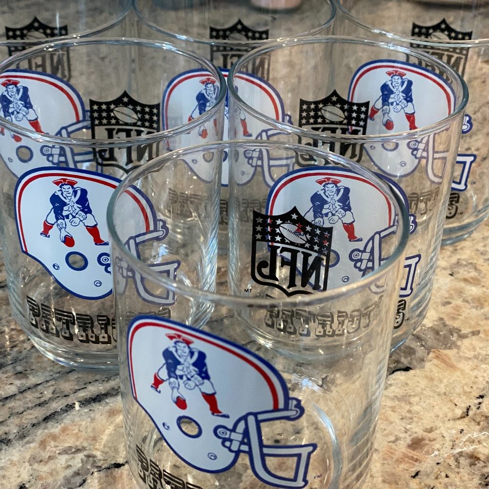 Six Vintage Patriots NFL Glasses